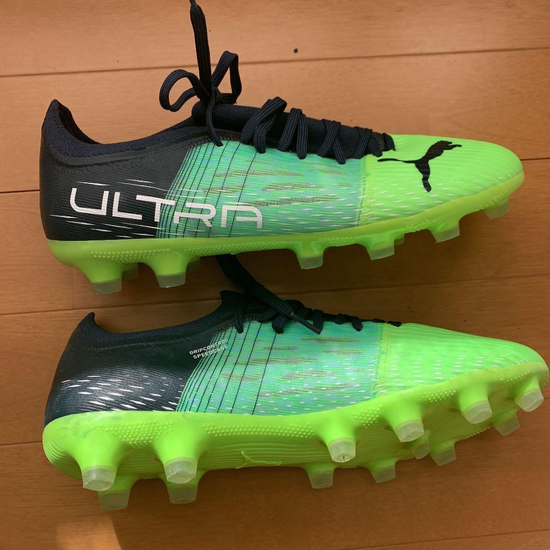 PUMA サッカースパイク