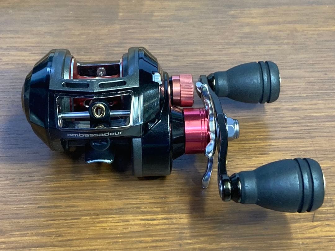 リール Abu Garcia Revo Elite CB