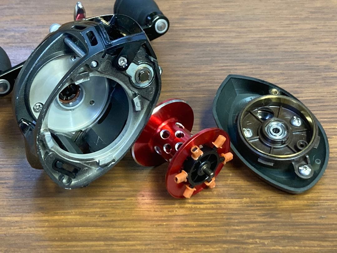 リール Abu Garcia Revo Elite CB
