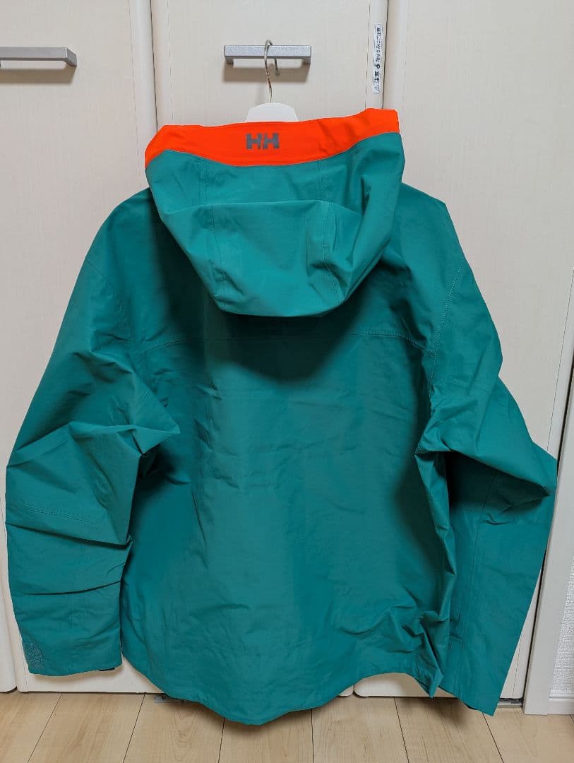 Helly Hansen スキーウェア