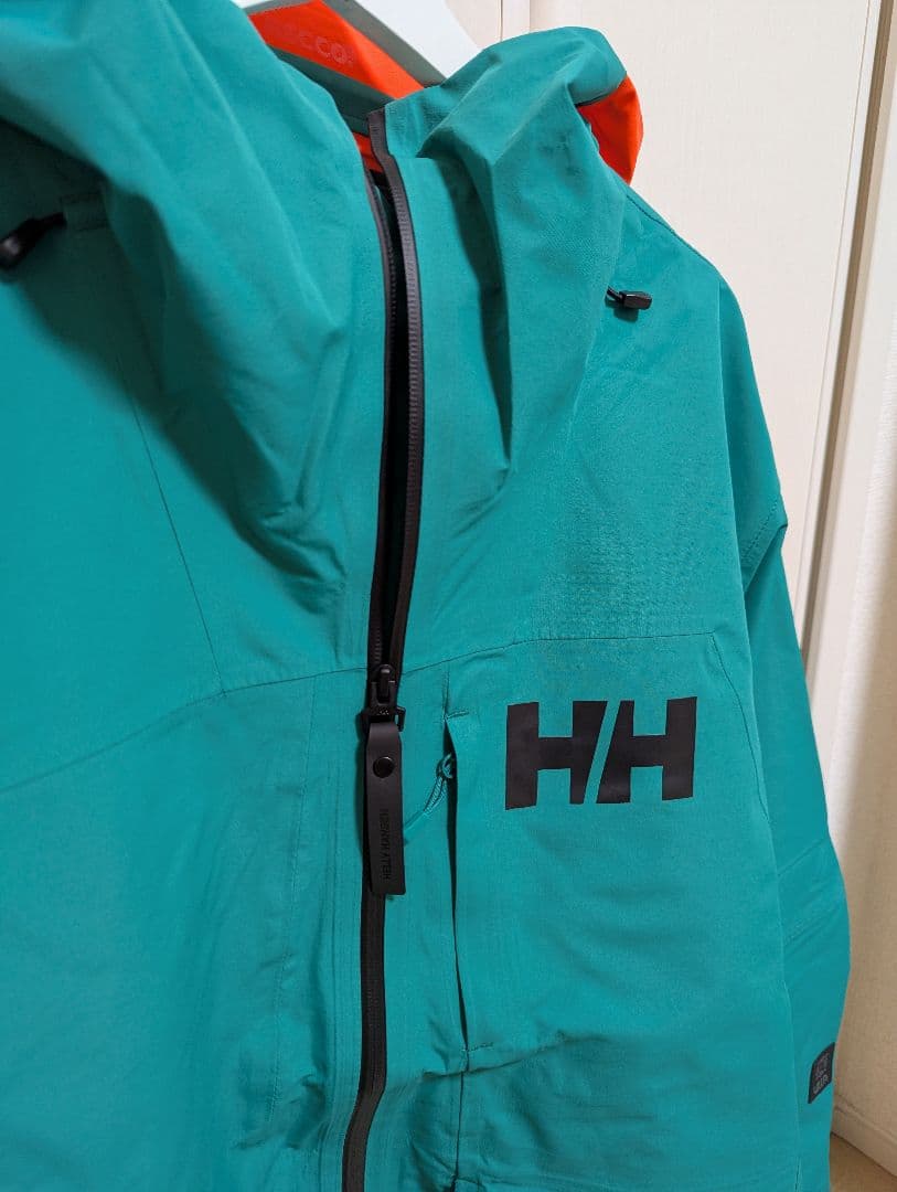 Helly Hansen スキーウェア