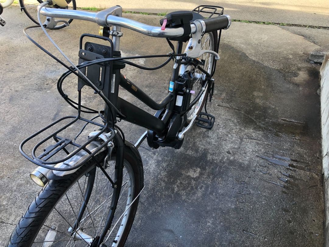 ヤマハ最新機種電動アシスト自転車pas Mina26インチブラックアルミボディー
