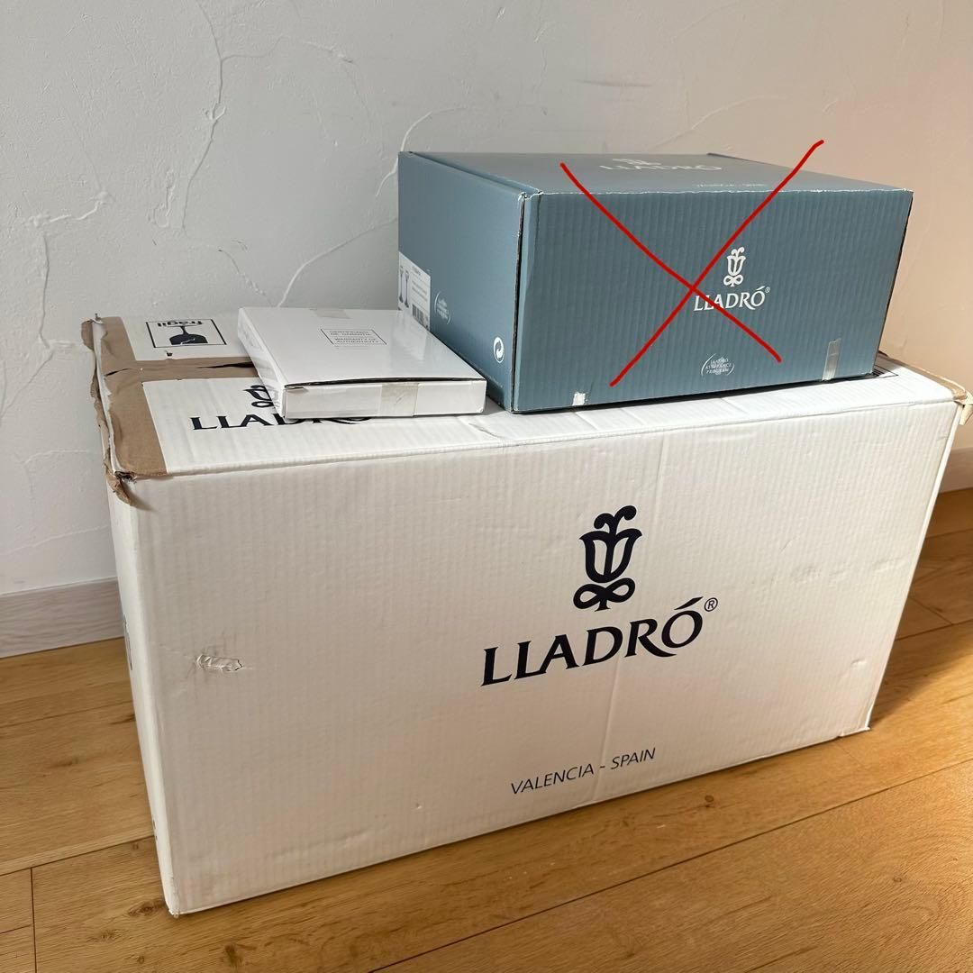 【美品】LLADRO リヤドロ　雛人形 親王飾り　限定品　屏風付き　ひな祭り