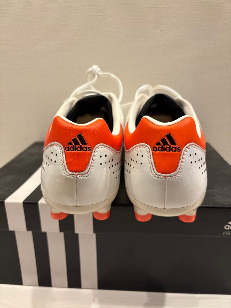 adidas adizero サッカーシューズ ホワイト/オレンジ