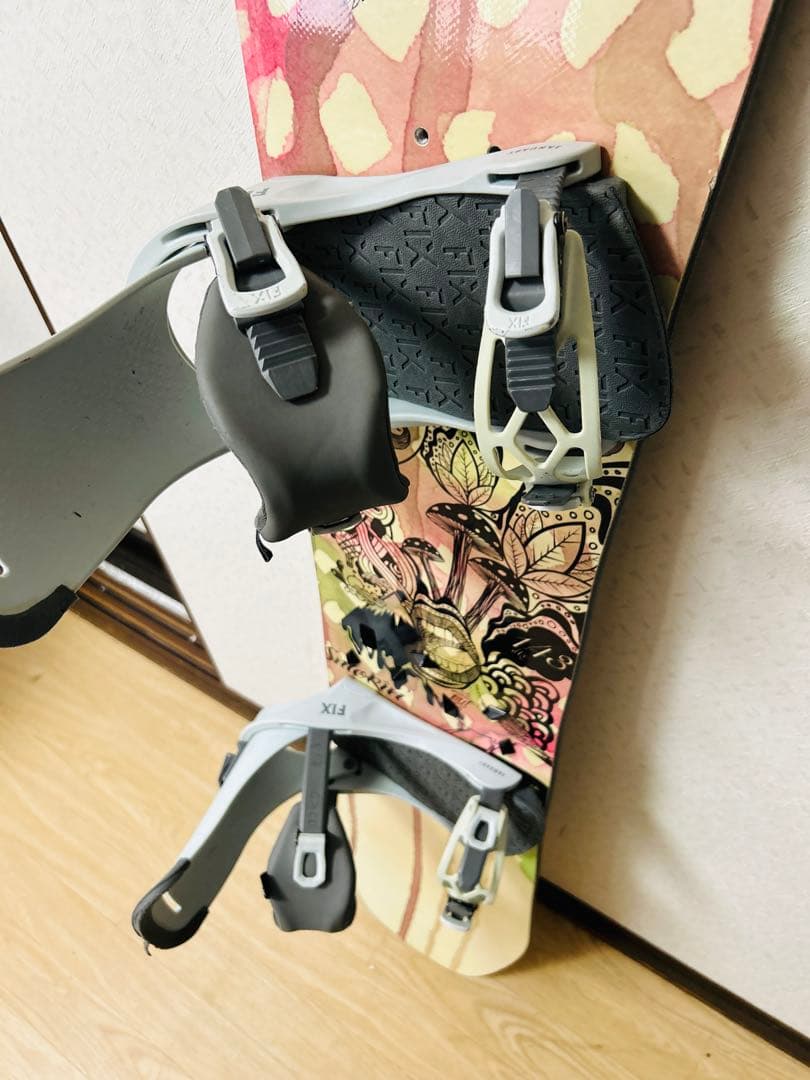 SMOKIN スモーキン スノーボード 板 143cm ビンディング　セット