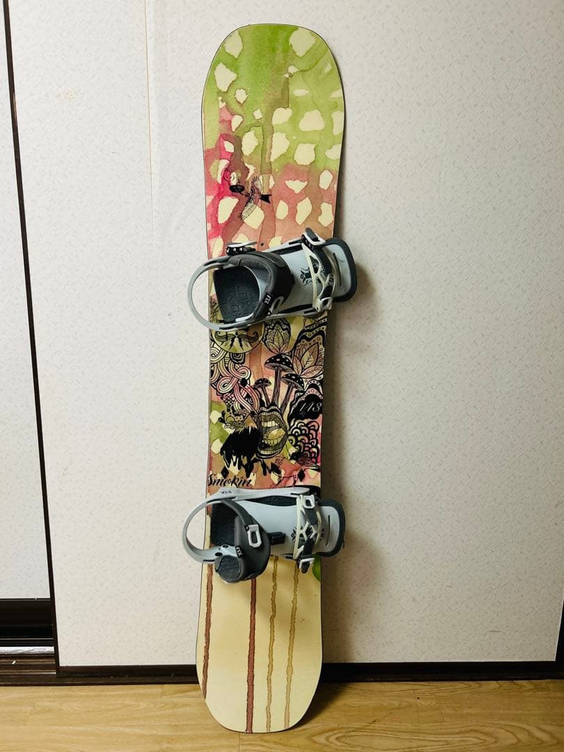 SMOKIN スモーキン スノーボード 板 143cm ビンディング　セット