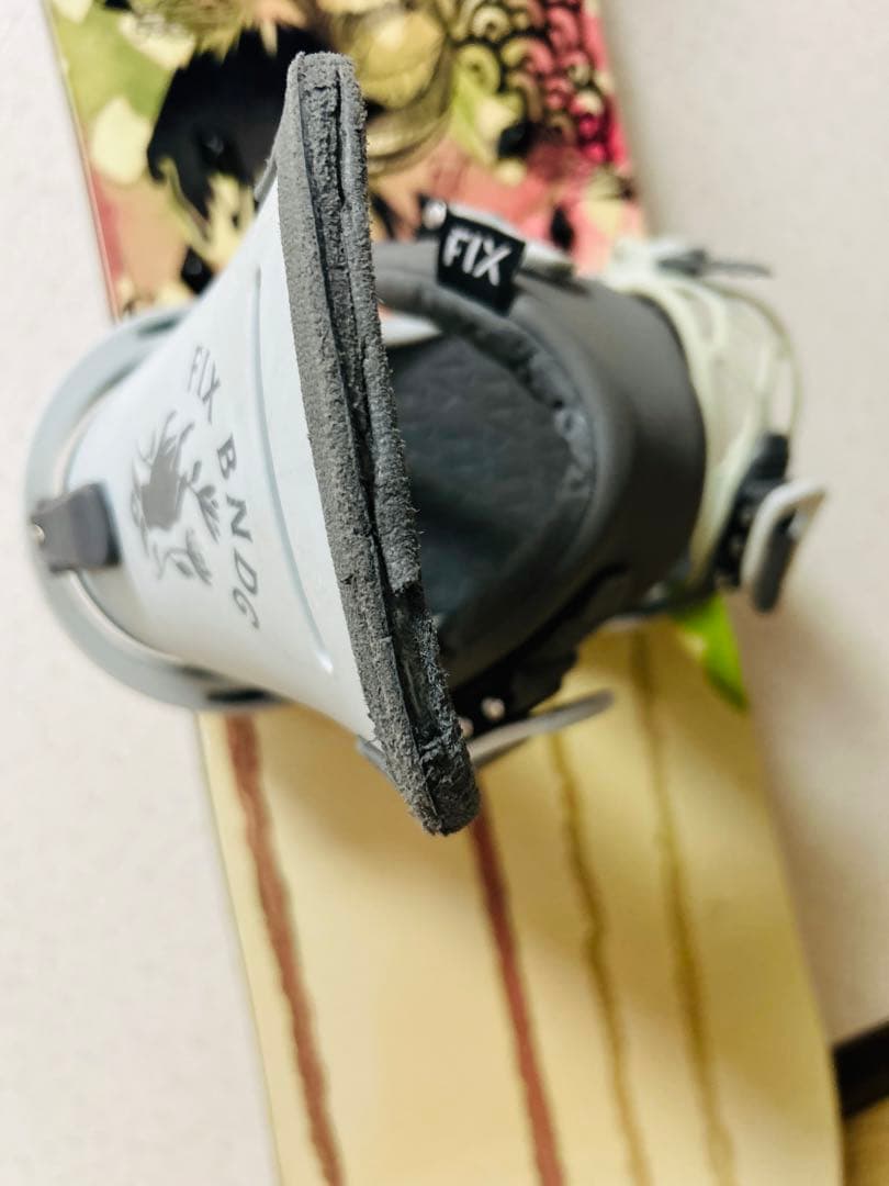 SMOKIN スモーキン スノーボード 板 143cm ビンディング　セット