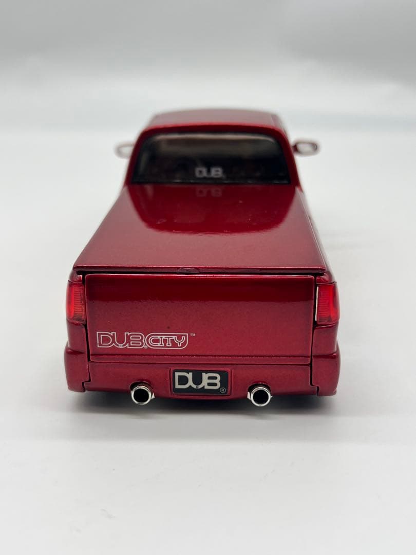No351ミニカー1/24箱あり2002 CHEVY S-10 XTREME