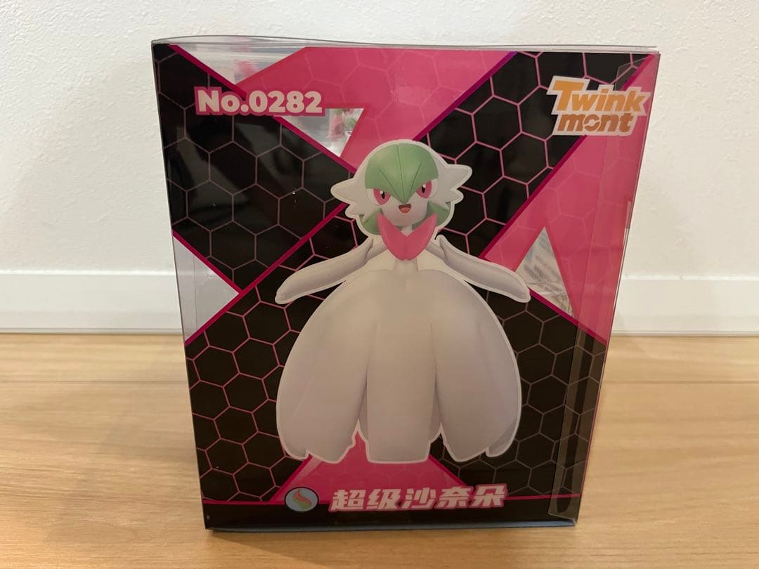 【新品】海外限定　ポケモン　Funism サーナイト