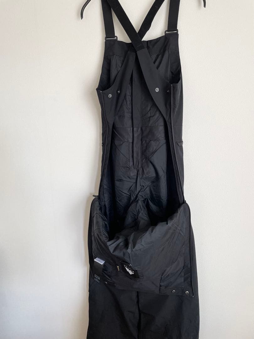 BURTON ウィメンズ ゴアテックスビブパンツ ブラック