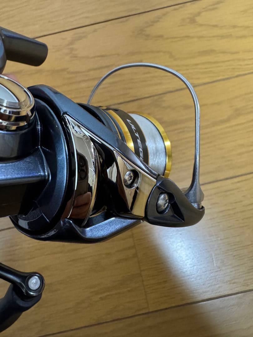 SHIMANO ULTEGRA C2000S スピニングリール
