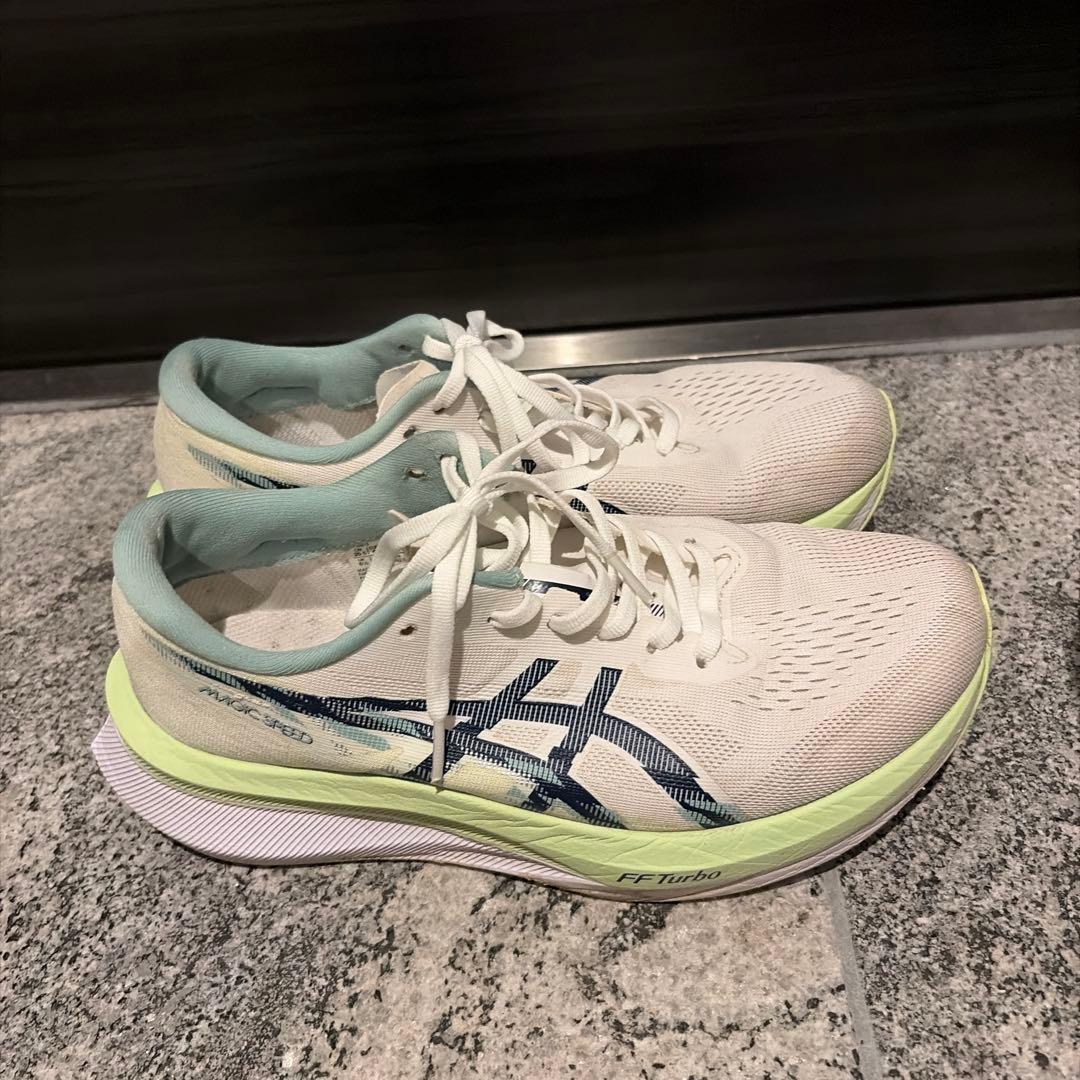 スパイク・シューズ ASICS magic speed 4 25.5cm