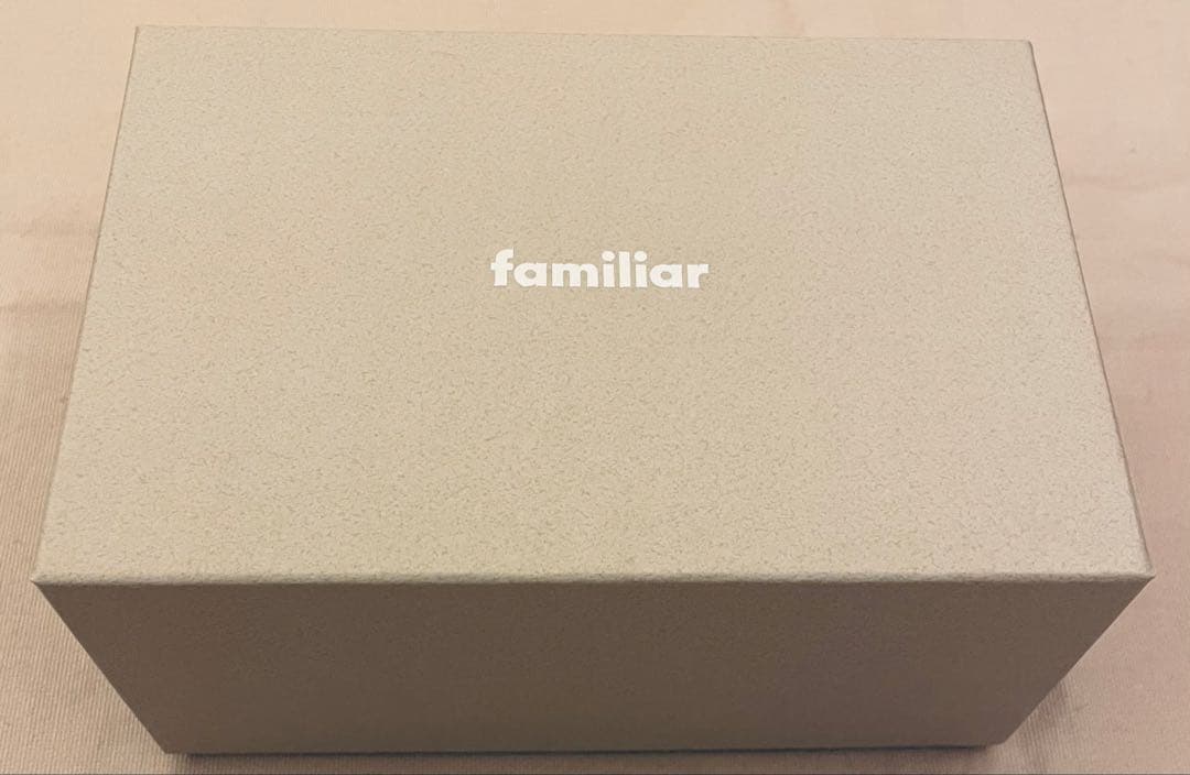 【familiar ファミリア】ランチボックス♡ピンク♡ホワイト お弁当箱