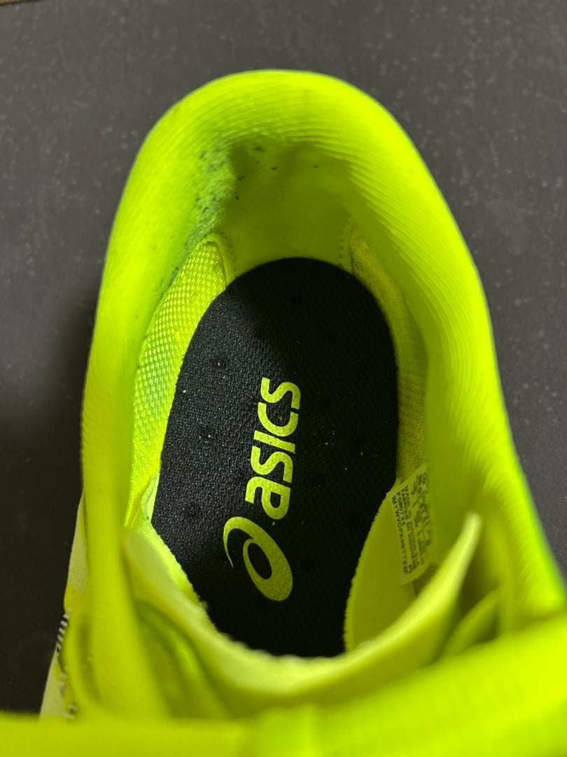 ASICS マジックスピード4WIDE イエロー　26.0