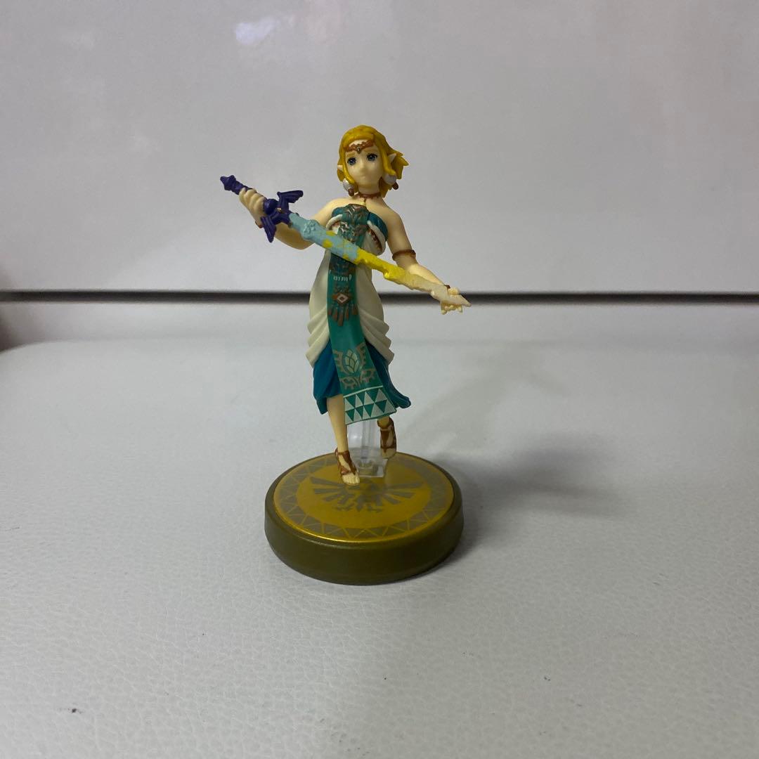 amiibo ゼルダ ティアキン ゼルダ姫 リンク ガノンドロフ3点セット