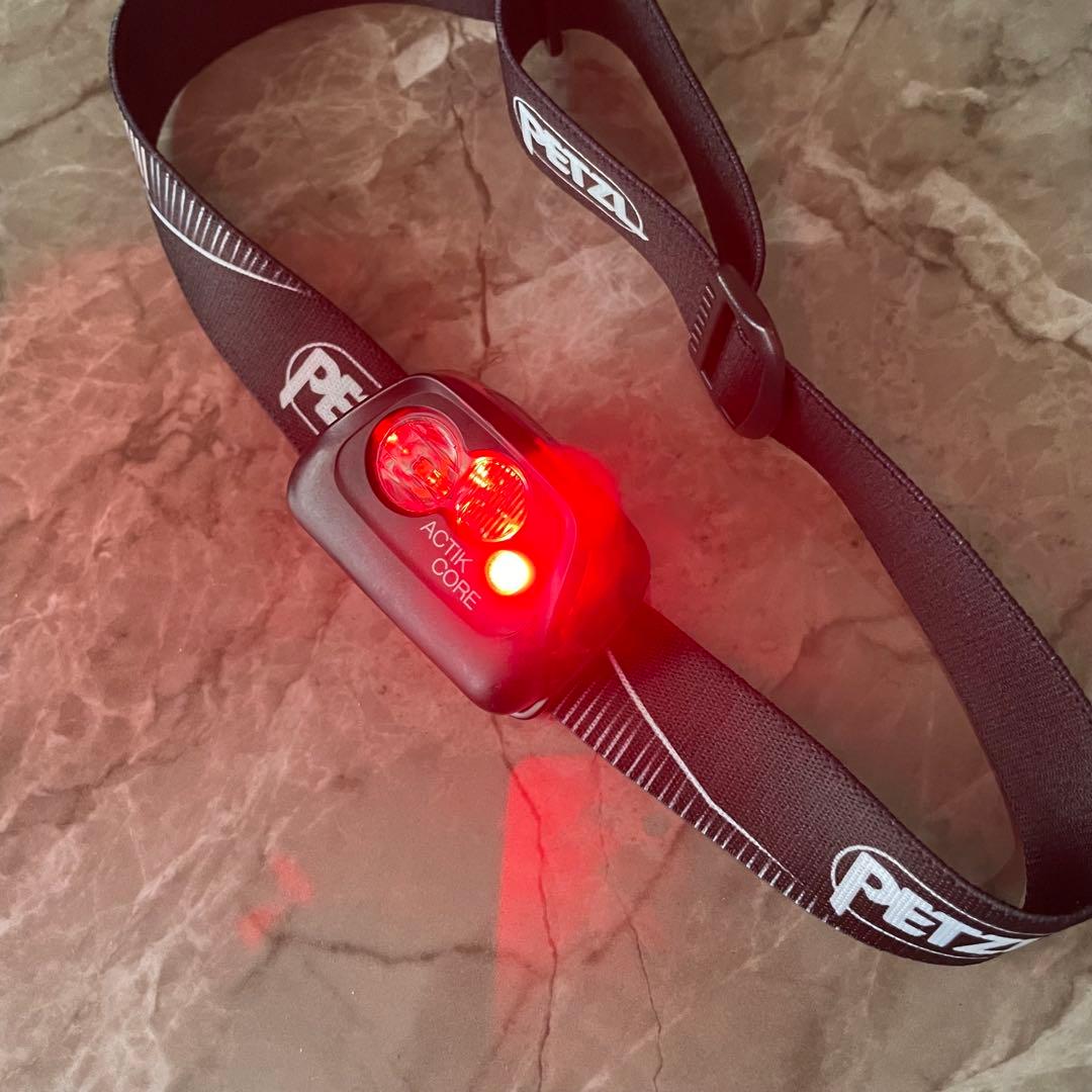 ペツル PETZL アクティックコア E099GA00 ブラック 450ルーメン