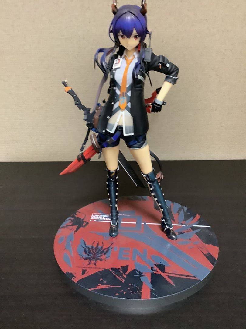 アークナイツ CH'EN チェン　フュギュア