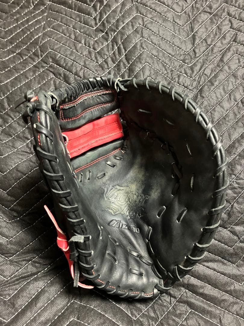 美品Mizuno ファーストミット　軟式　ソフトボールキャッチャーミット