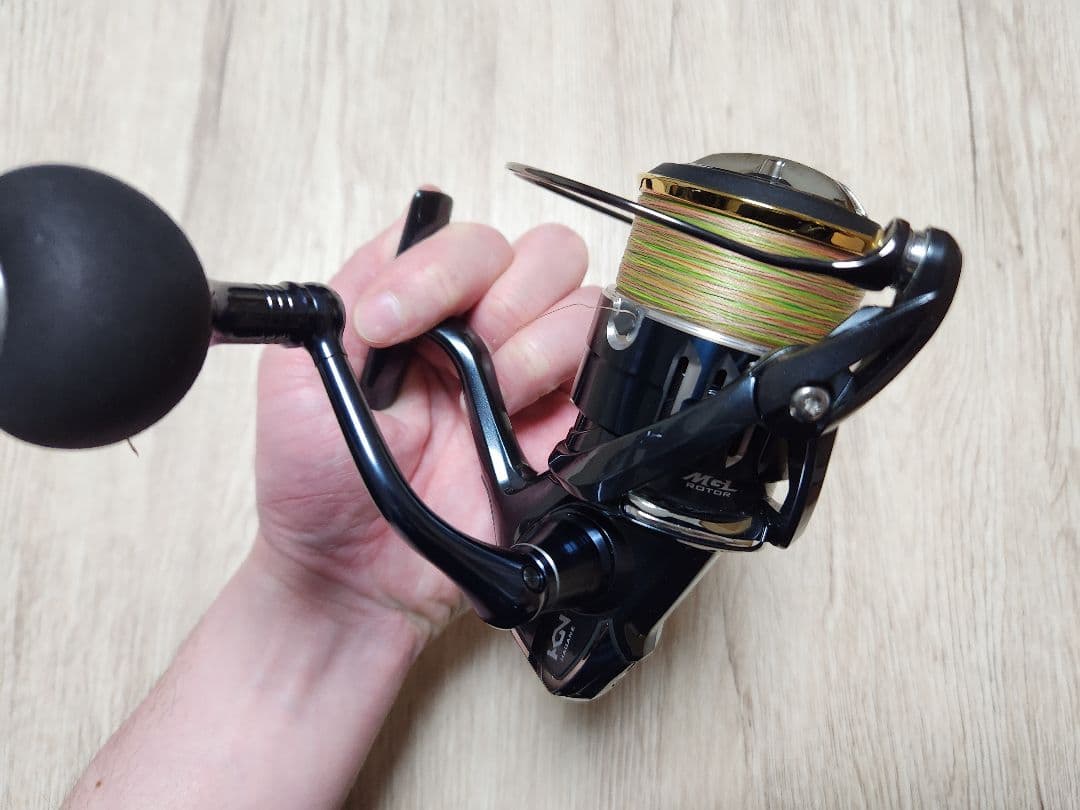 シマノ　17ツインパワーXD 4000XG　美品