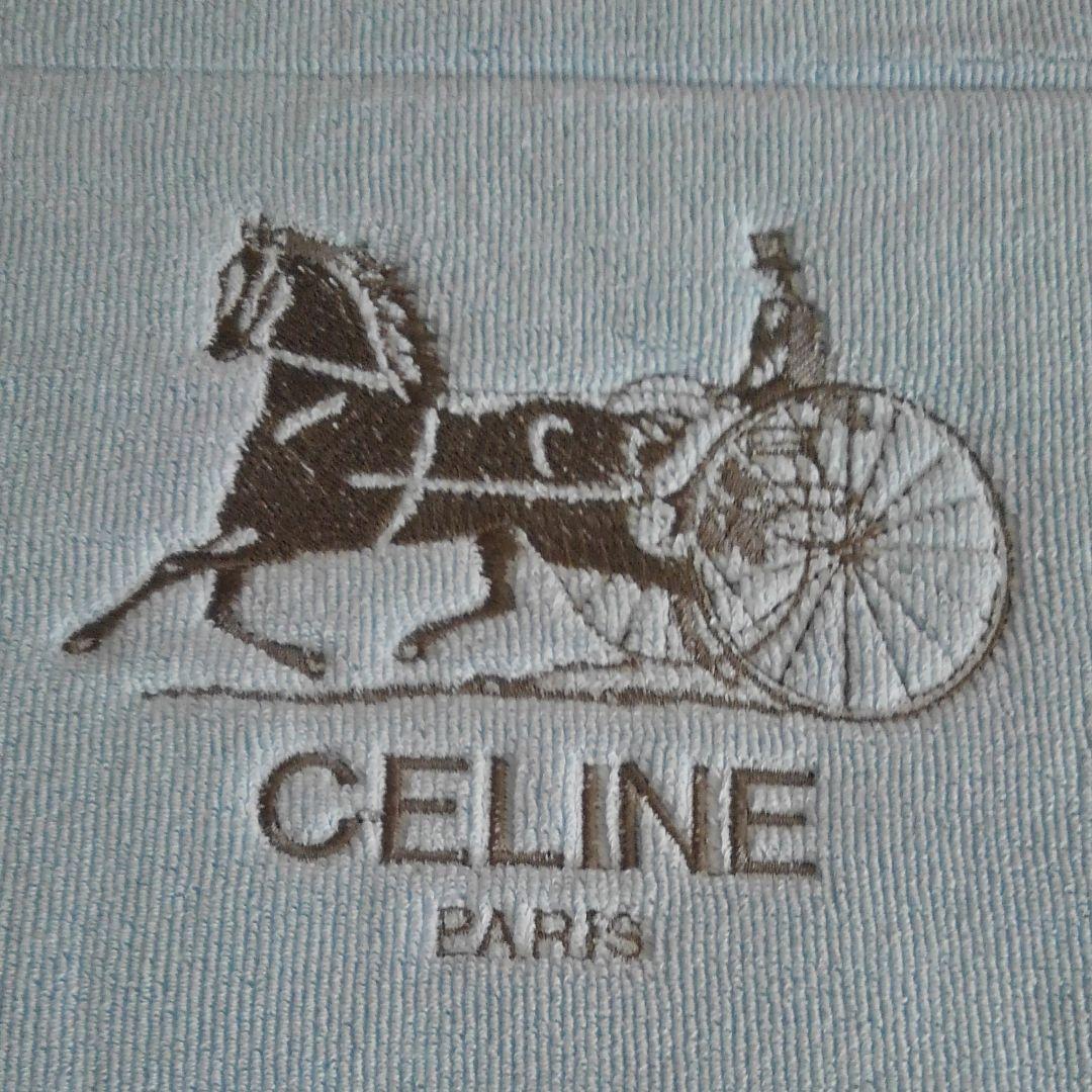 セリーヌ　celine キルトケット　掛け布団　西川