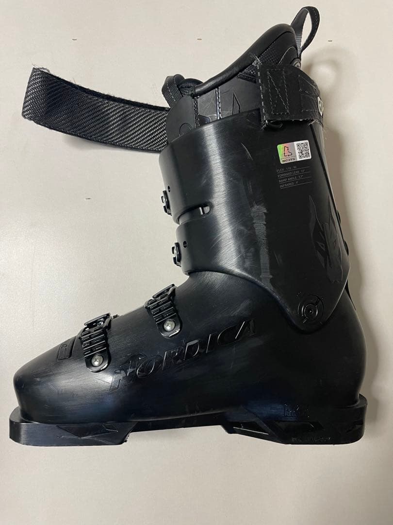 スキー Nordica Dobermann M LC