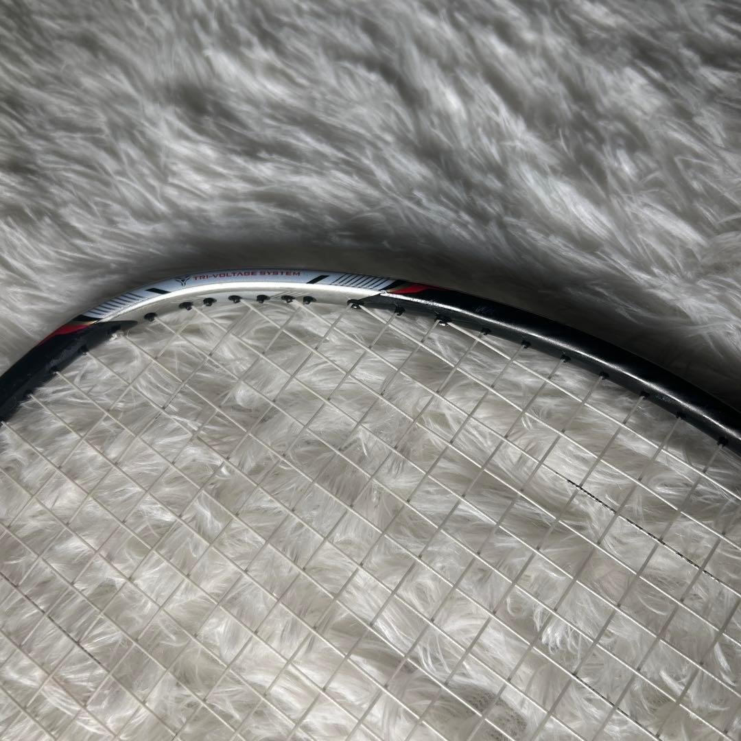 【極美品】YONEX VOLTRIC 70 バドミントン ラケット 3UG5