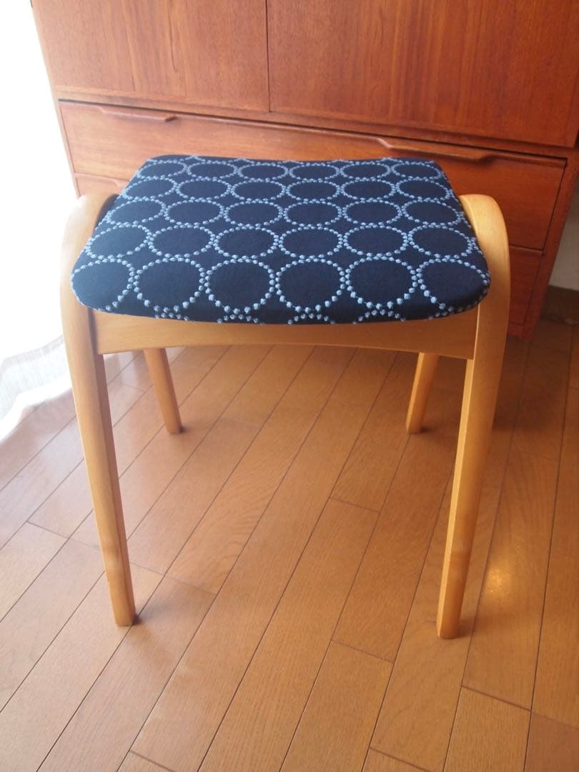 ミナペルホネン ハンドメイド 秋田木工 剣持スツール タンバリン 生地 チェア