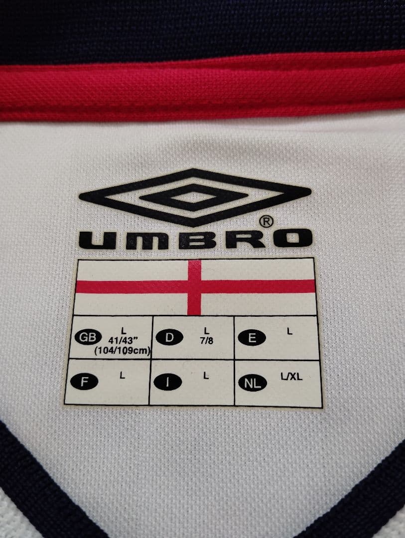 【８の日限定値下げ】イングランド代表ユニフォーム　UMBRO　新品未使用タグ付き