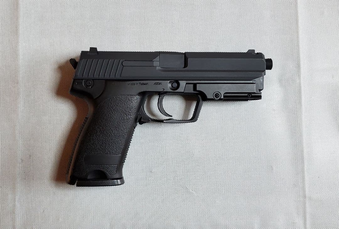 新品　クラウン　USP　SAT　スライドストップ　カスタム　改修品　10禁