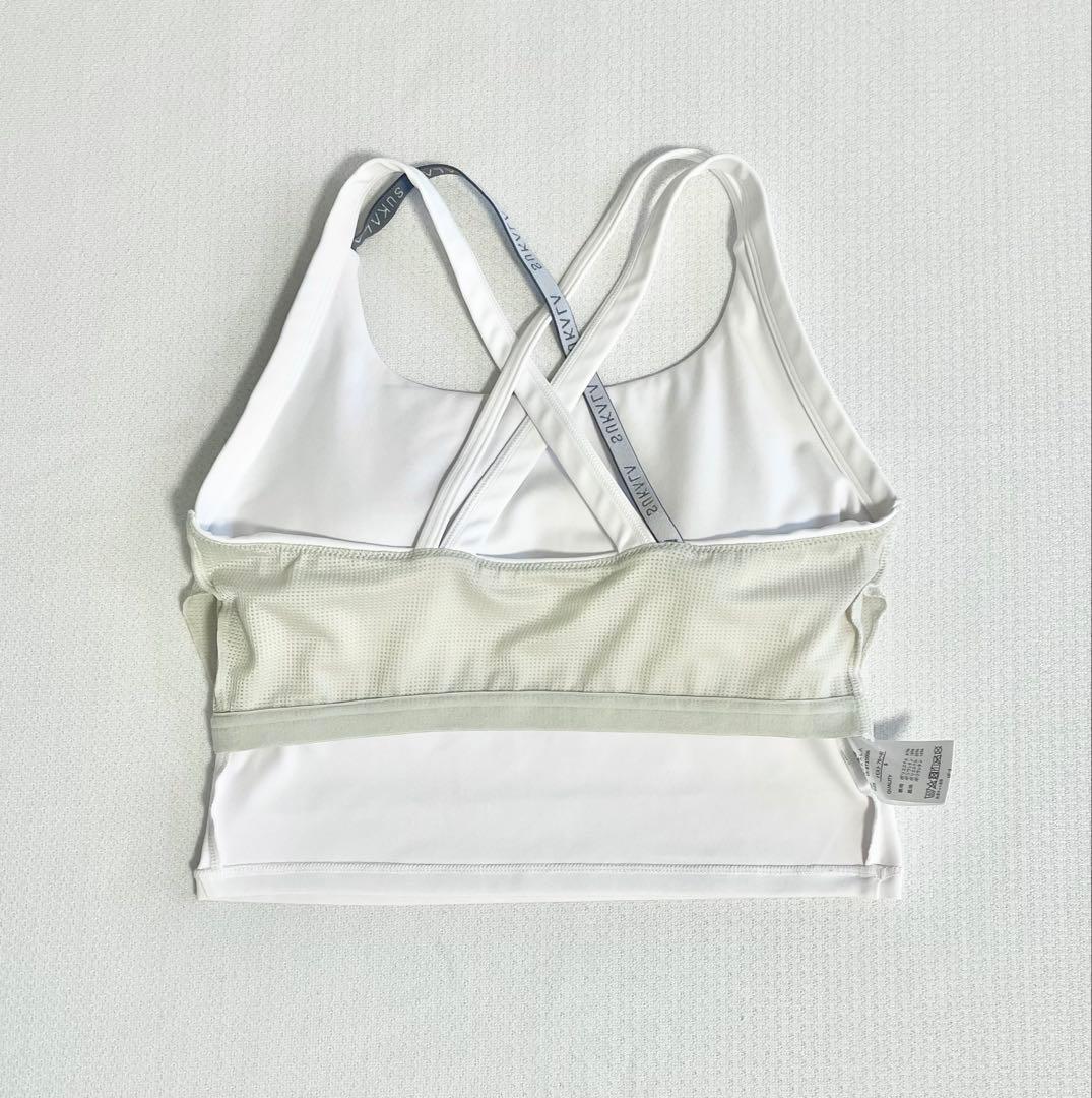 美品　SUKALA ベーシッククロスロゴブラトップ　sukala スカーラ S
