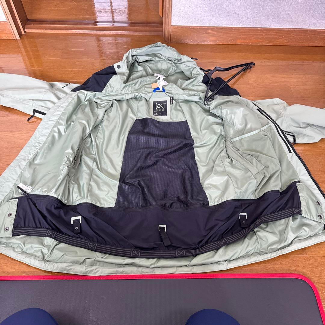 Burton [ak] GORE-TEX ジャケット