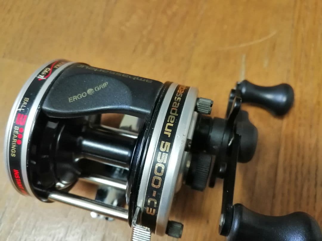 アブガルシアアンバサダー5500C3中古バス雷魚