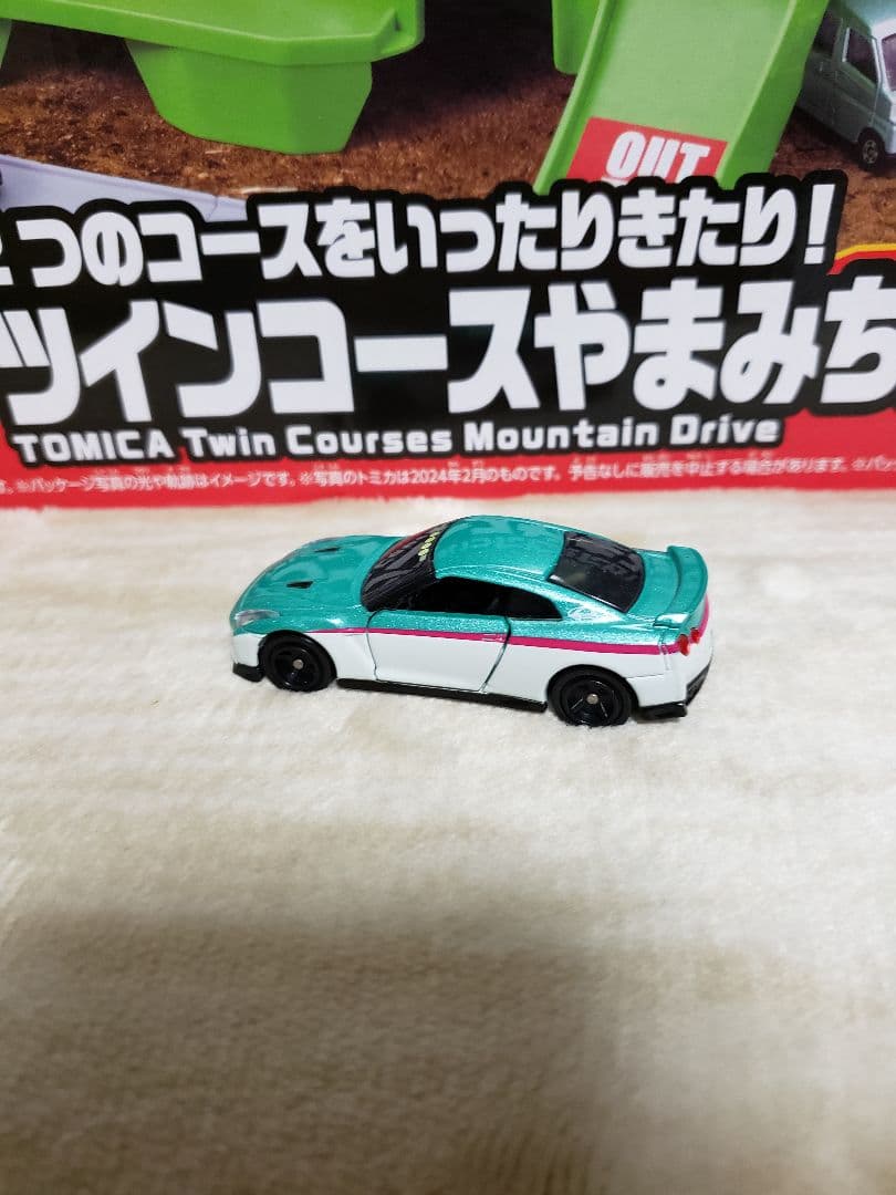 『新品』トミカ ツインコースやまみちドライブ　トミカ シンカリオンセットおまけ付