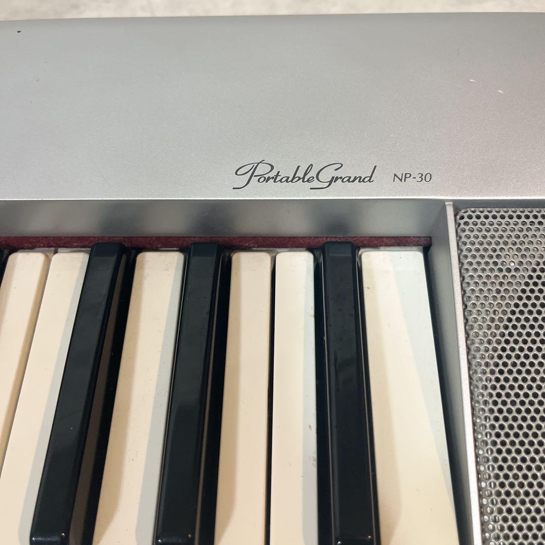 YAMAHA 電子ピアノ76鍵盤Portable grand NP30