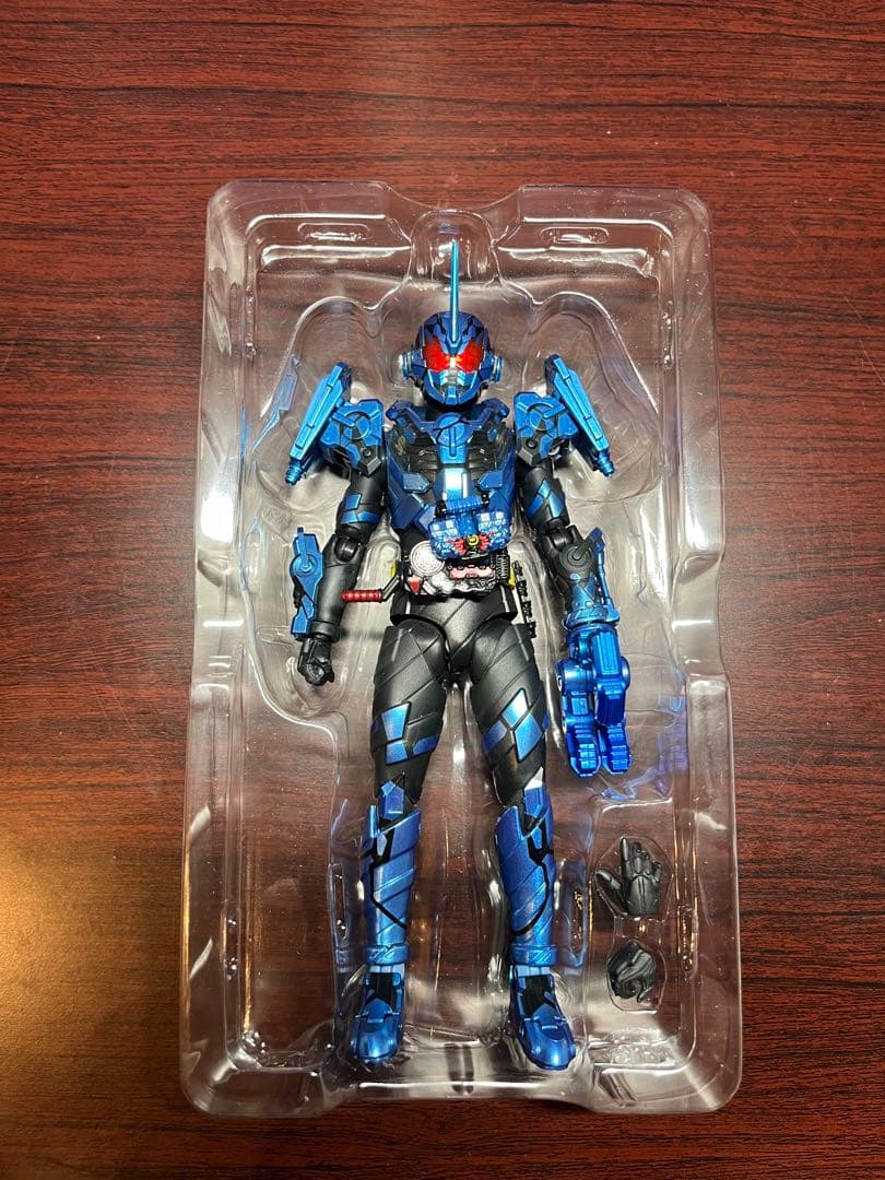S.H.Figuarts 仮面ライダー グリス ブリザード