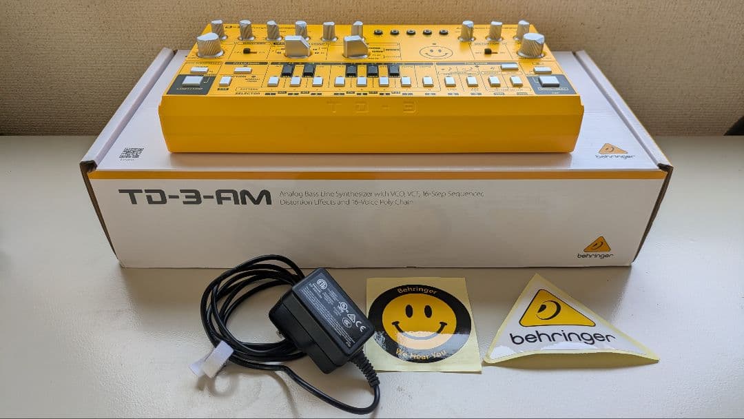 Behringer TD-3-AM アナログベース　シンセサイザー　ベリンガー