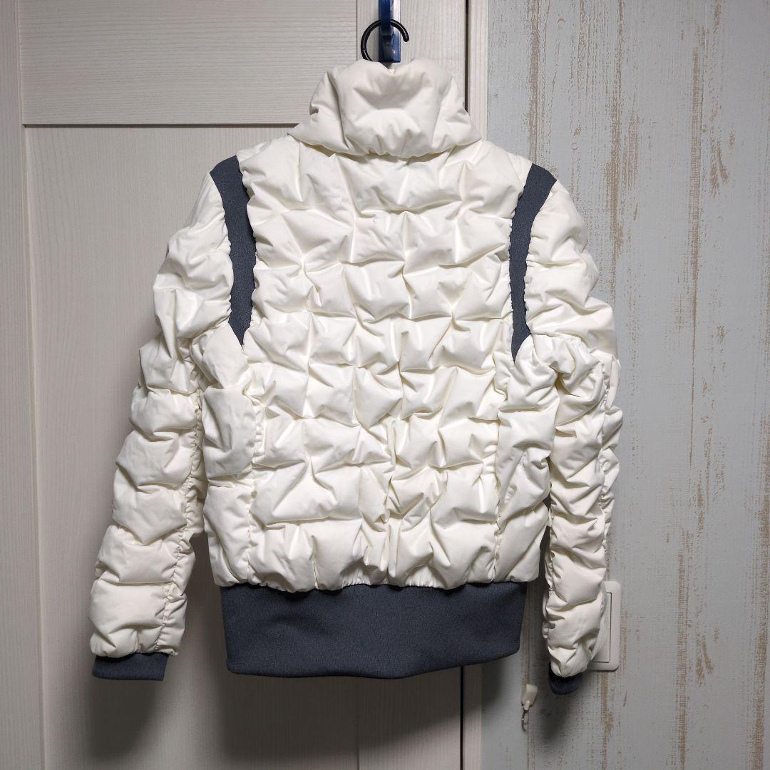 adidas ホワイト キルティングジャケット