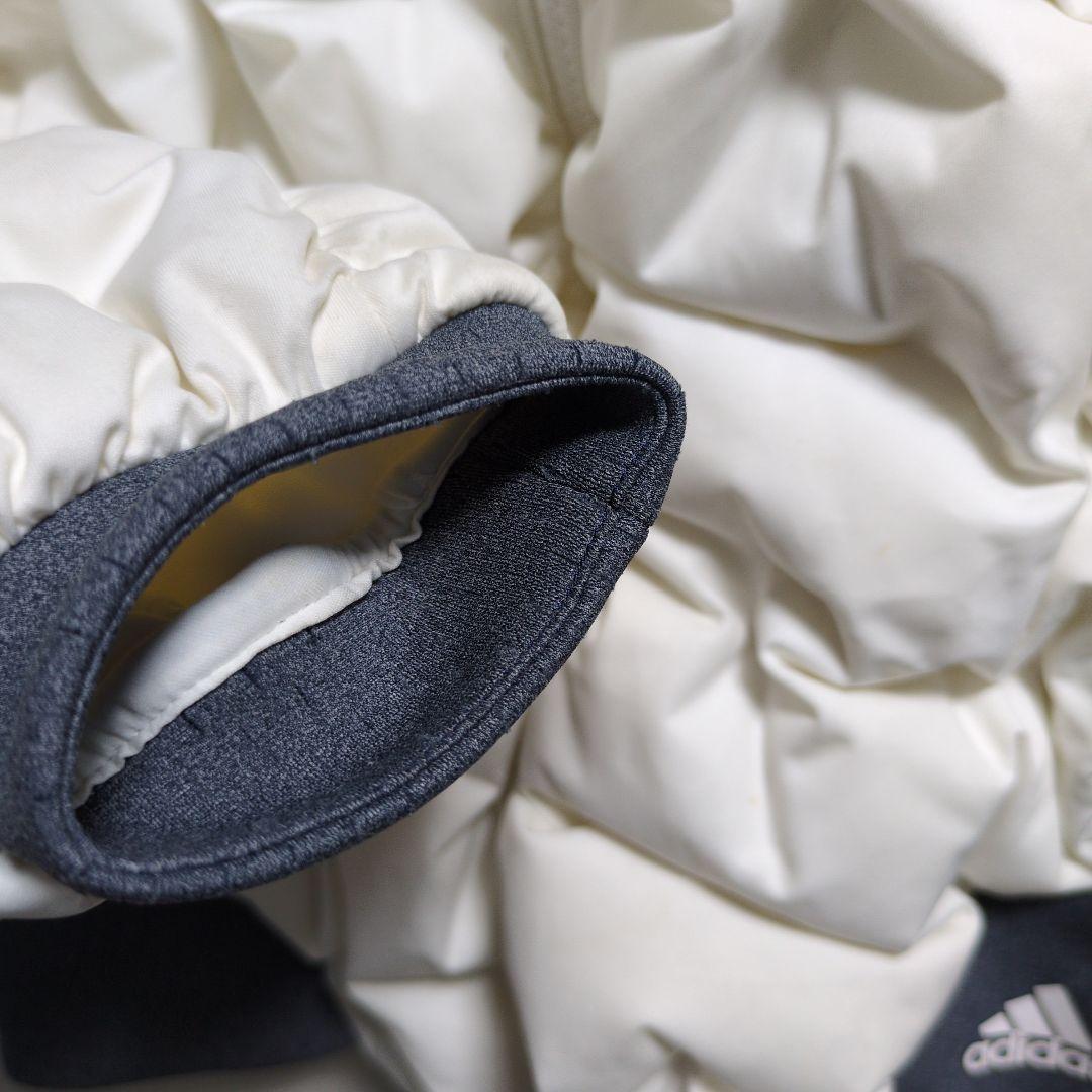adidas ホワイト キルティングジャケット