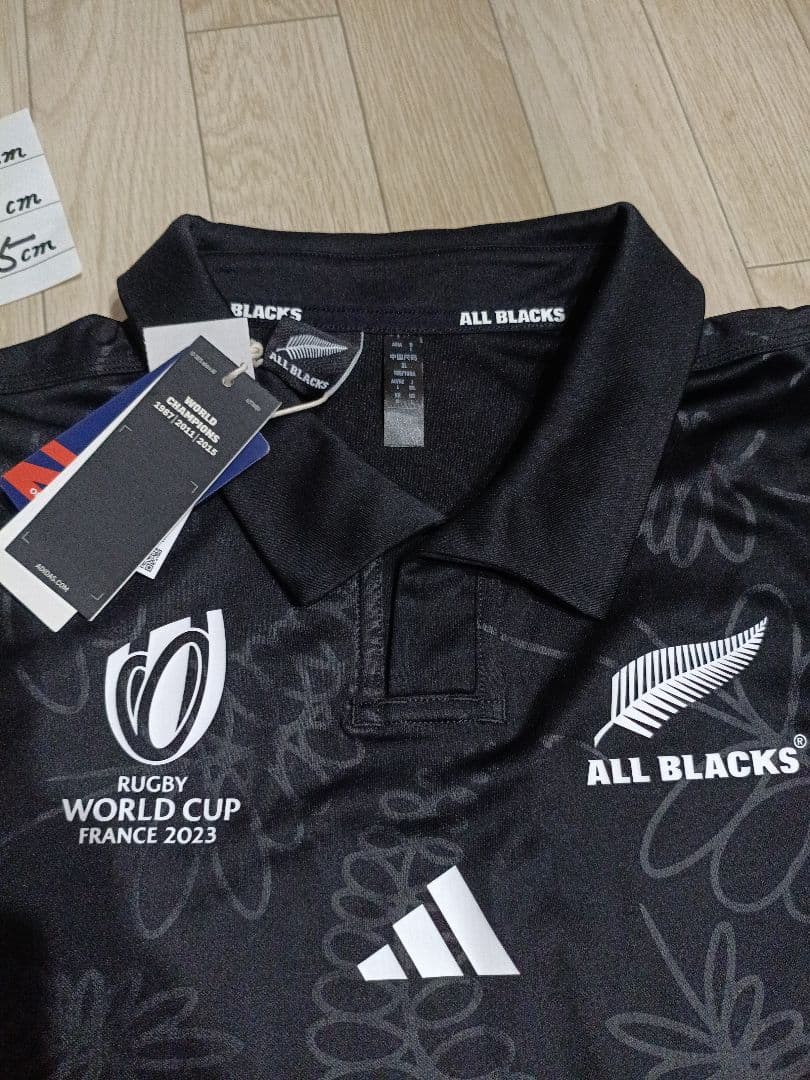 新品タグ付き　アディダス　オールブラックス　adidas　　ポロシャツ