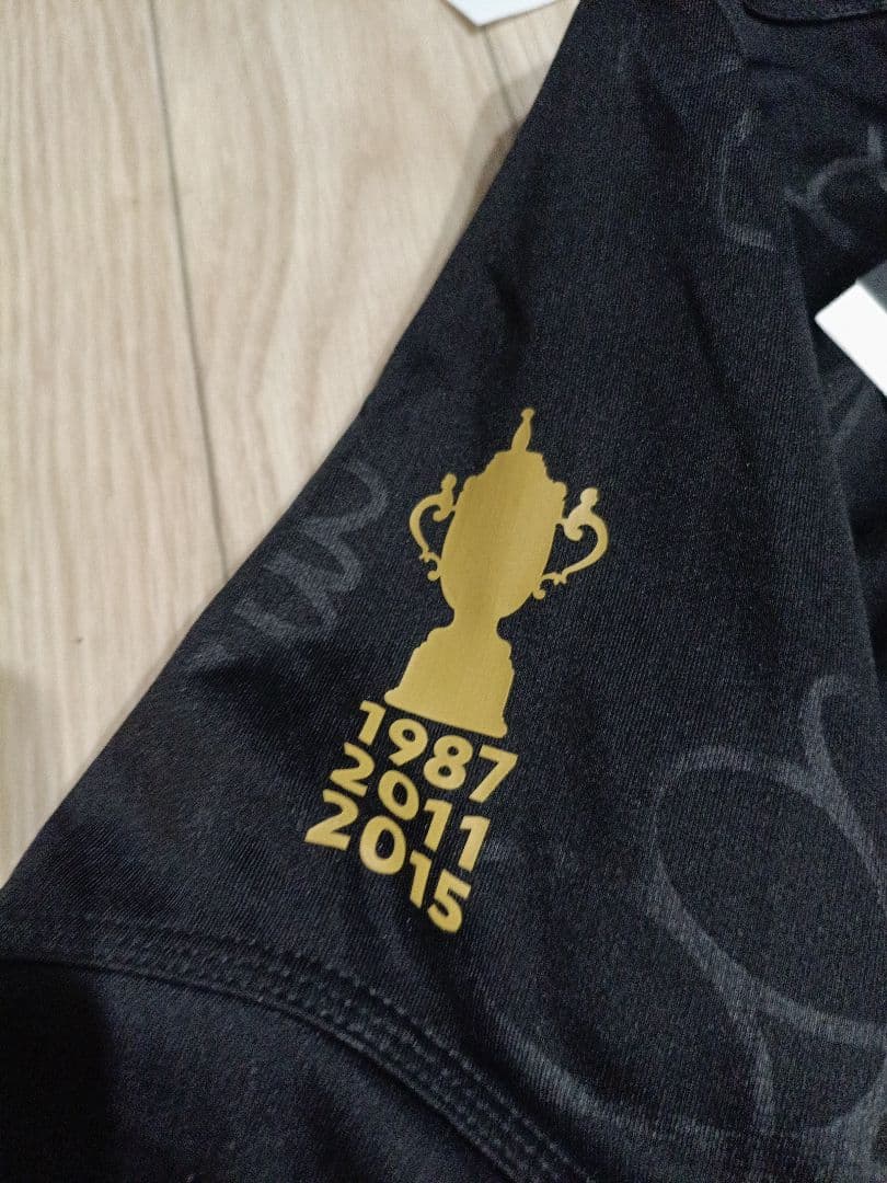 新品タグ付き　アディダス　オールブラックス　adidas　　ポロシャツ