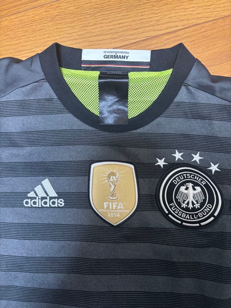 ✨希少美品✨adidaドイツ代表2014年FIFAワールドカップ杯モデルSサイズ
