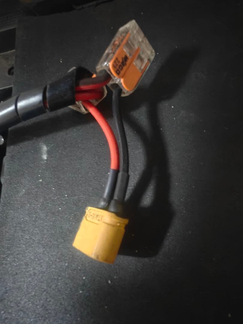 充電器・変換プラグ付】モンスター級 70Ah バッテリー 48V爆走約130km