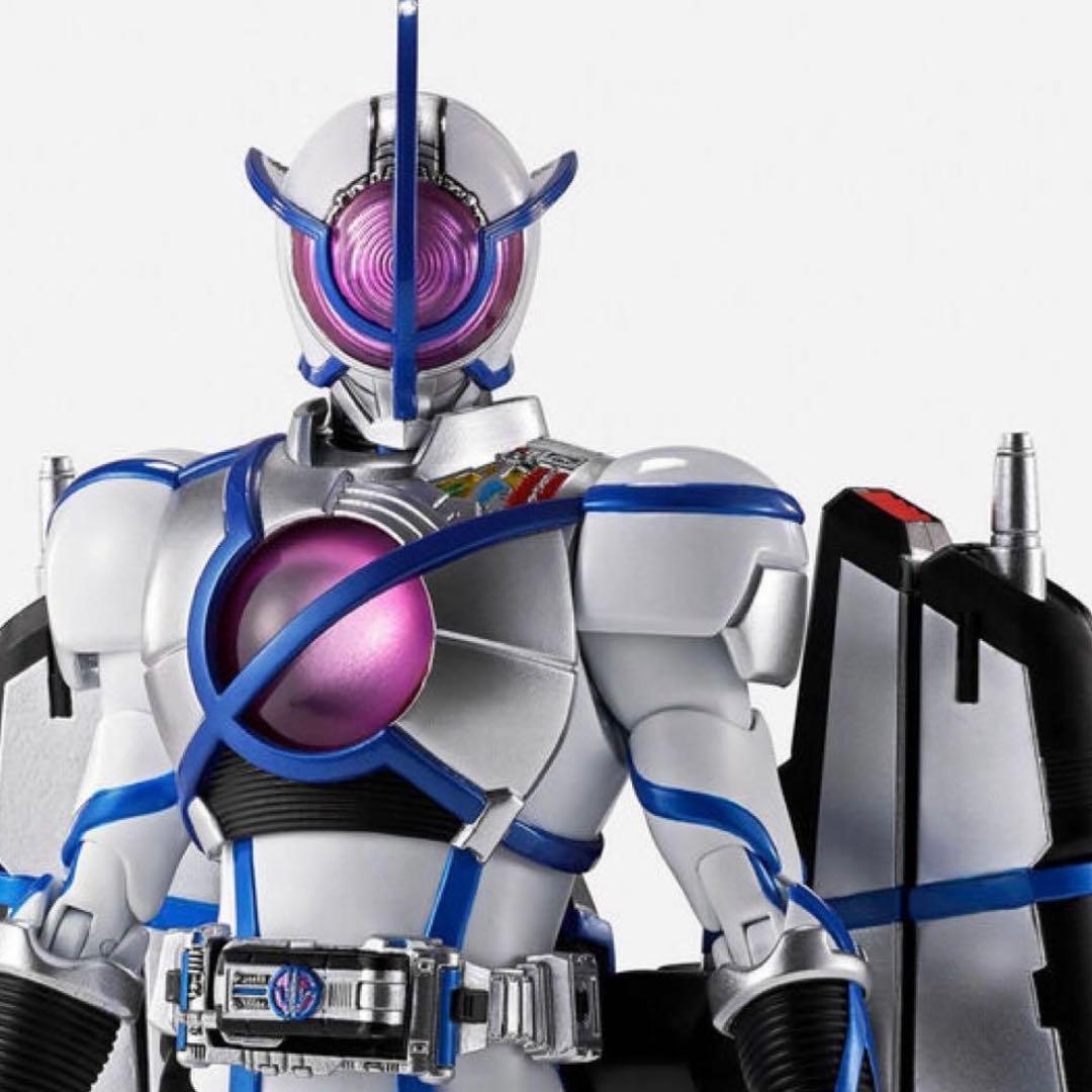 S.H.Figuarts （真骨彫製法）仮面ライダー サイガ