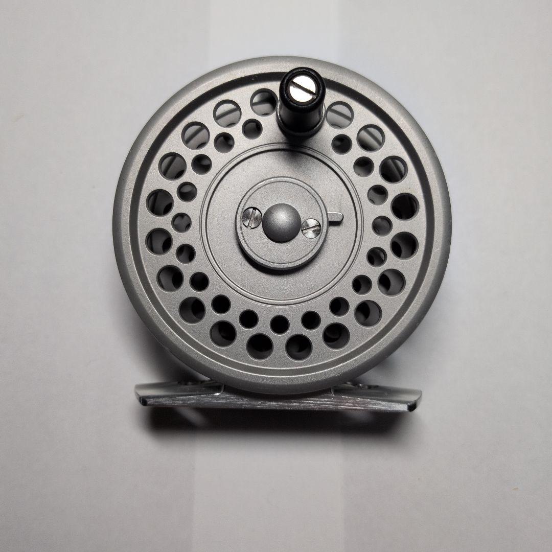 フライリール ティムコ　Oracle　Midge　2 5/8\"