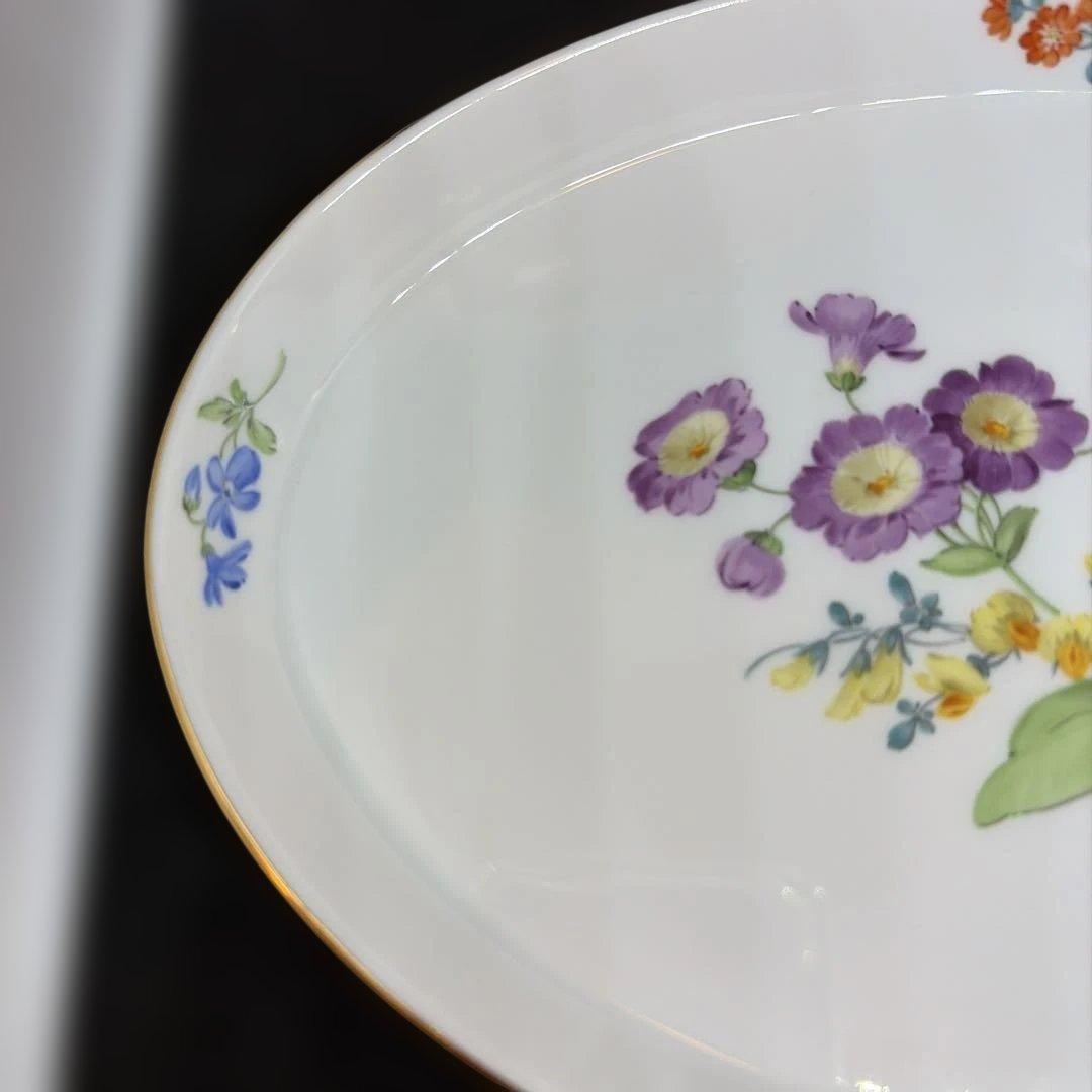 マイセン　オーバル小花柄金縁　小皿　　飾り皿
