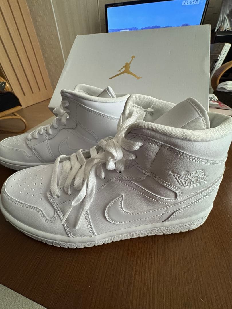 エア ジョーダン 1 MID ホワイト 27センチ