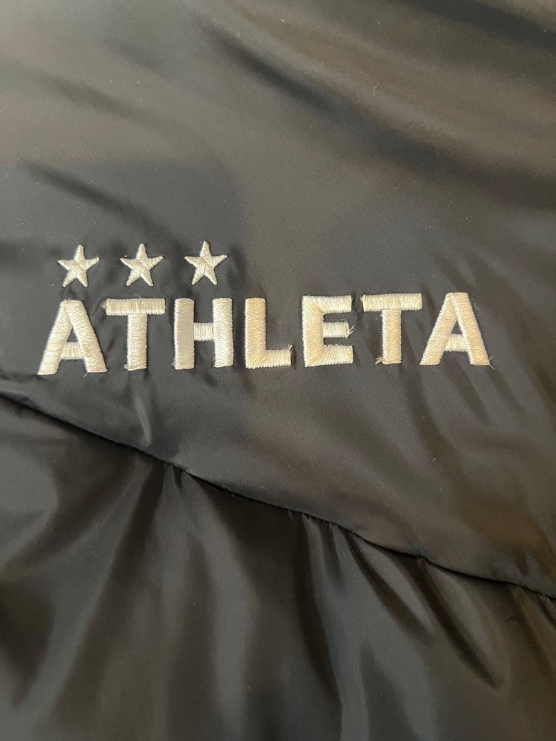 ATHLETA 黒 ダウンベンチコート