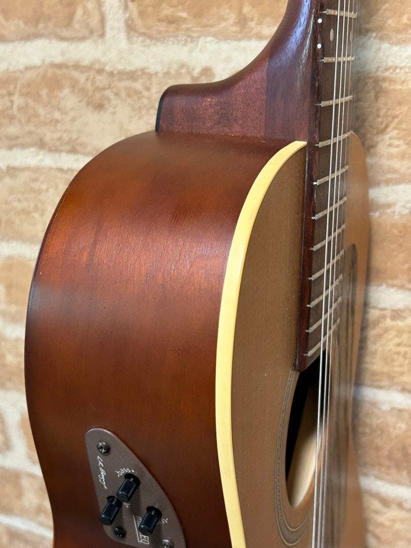 seagull grandパーラータイプ・エレクトリックアコースティックギター