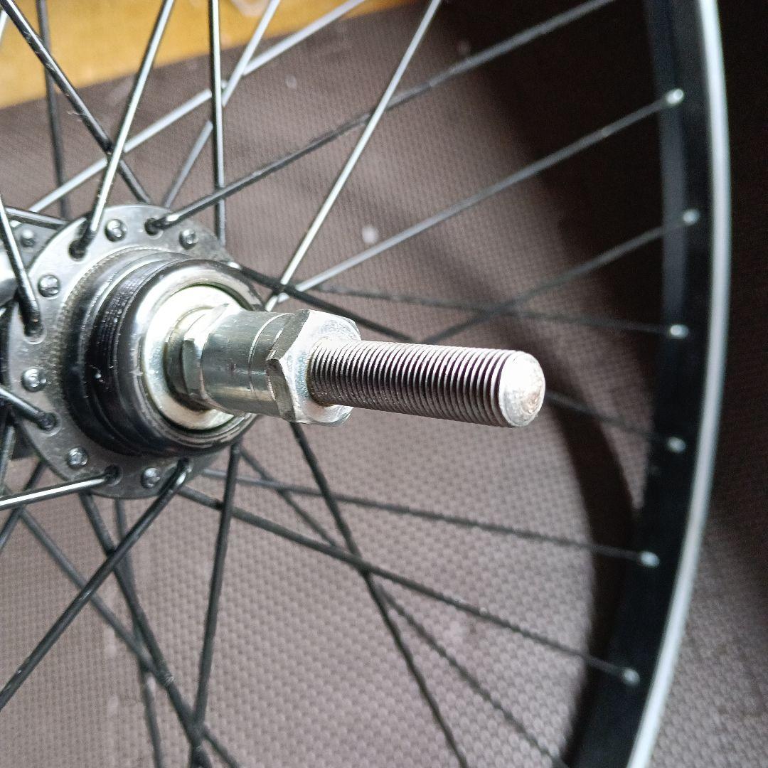 SHIMANO 完組ホイール 黒スポーク