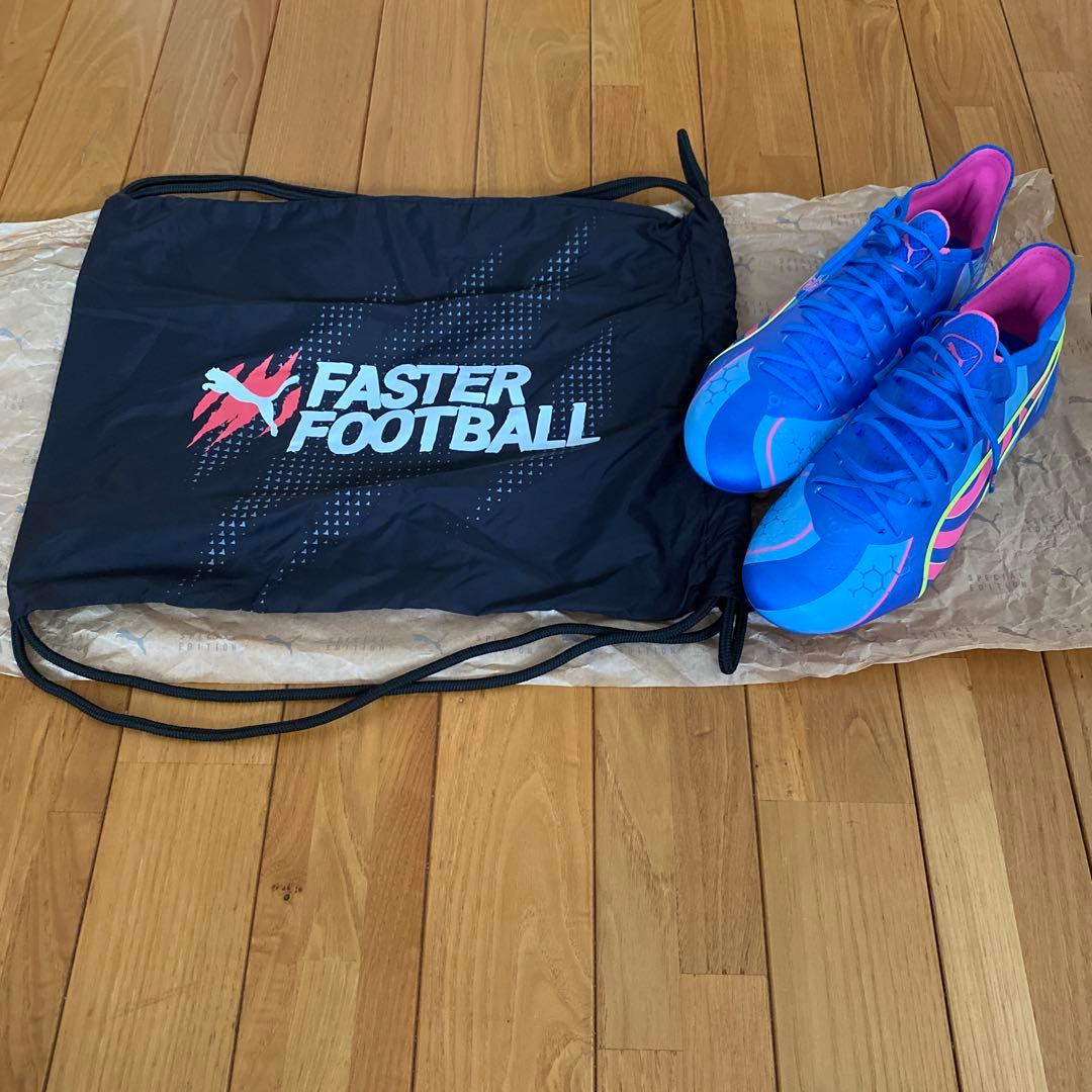 プーマ サッカースパイク キング アルティメット ENERGY FG/AG